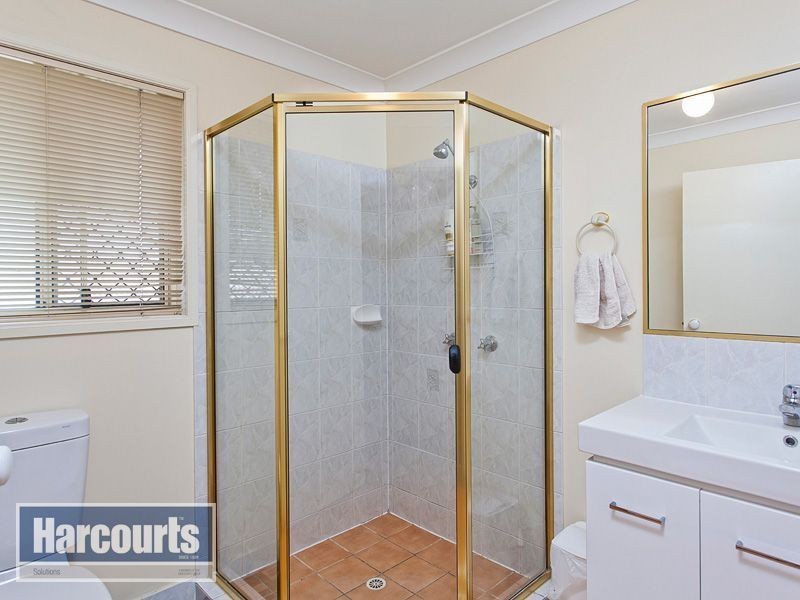 27 Hatia Grove, Ferny Grove QLD 4055