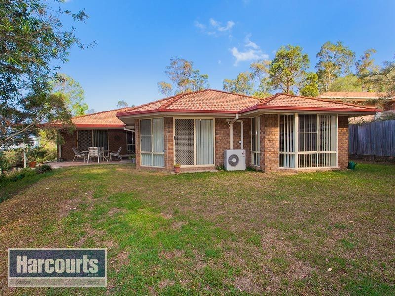 27 Hatia Grove, Ferny Grove QLD 4055
