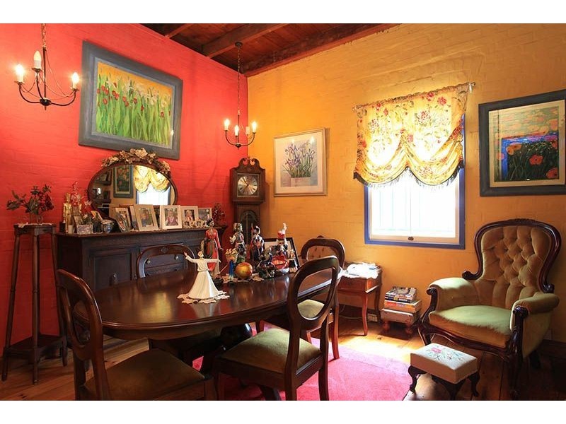 25 Bathurst Street, Red Hill QLD 4059