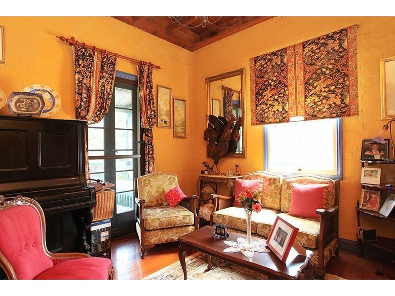 25 Bathurst Street, Red Hill QLD 4059