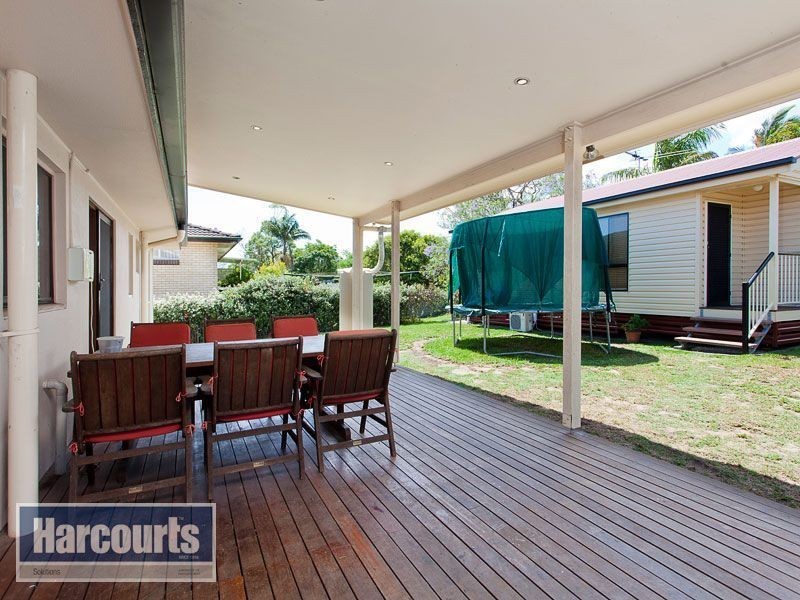 18 Coolibah Crescent, Ferny Hills QLD 4055