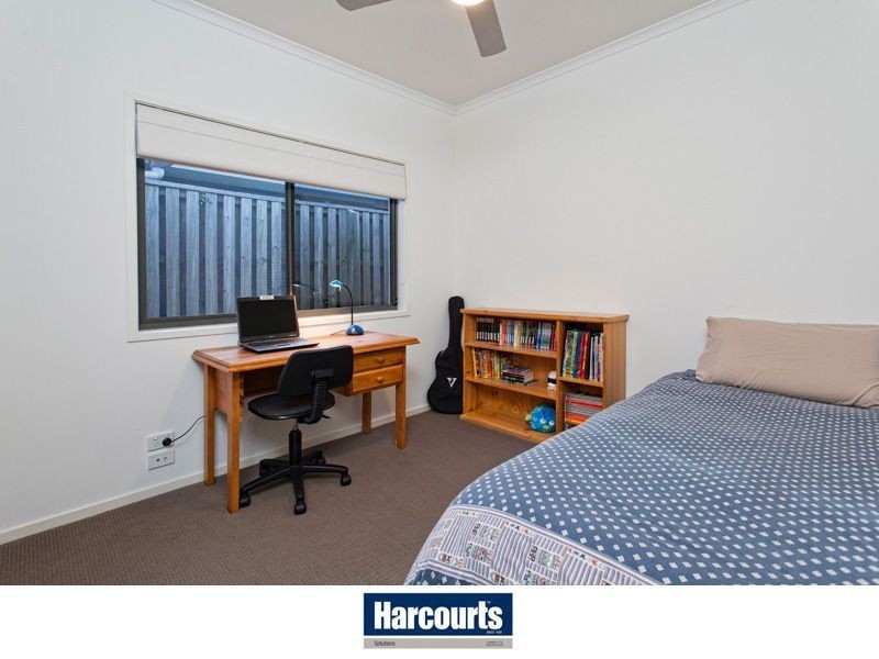 7 Tributary Court, Eatons Hill QLD 4037