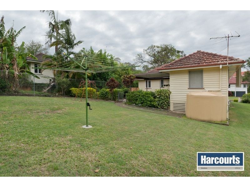 30 Elbury Street, Mitchelton QLD 4053