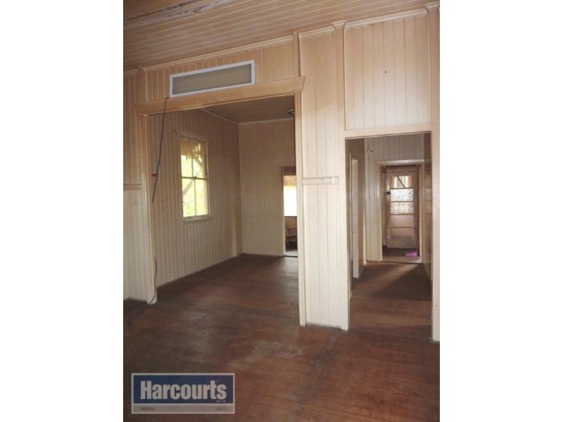 14 Somme Street, Ashgrove QLD 4060