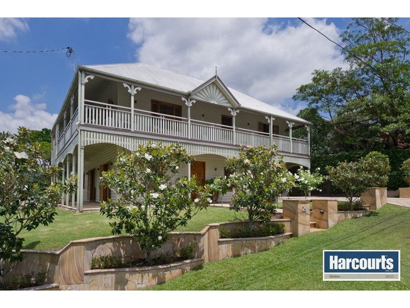 19 Raleigh Parade, Ashgrove QLD 4060