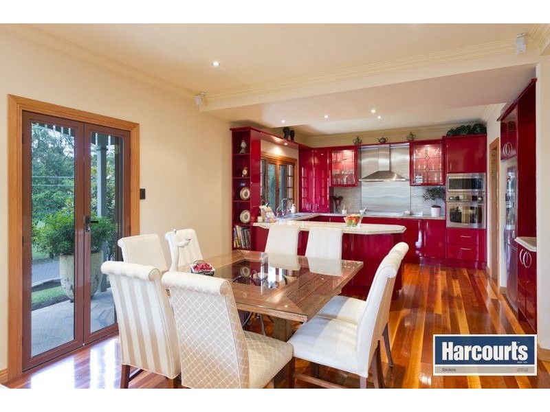 19 Raleigh Parade, Ashgrove QLD 4060