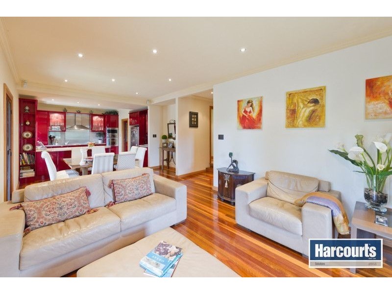 19 Raleigh Parade, Ashgrove QLD 4060