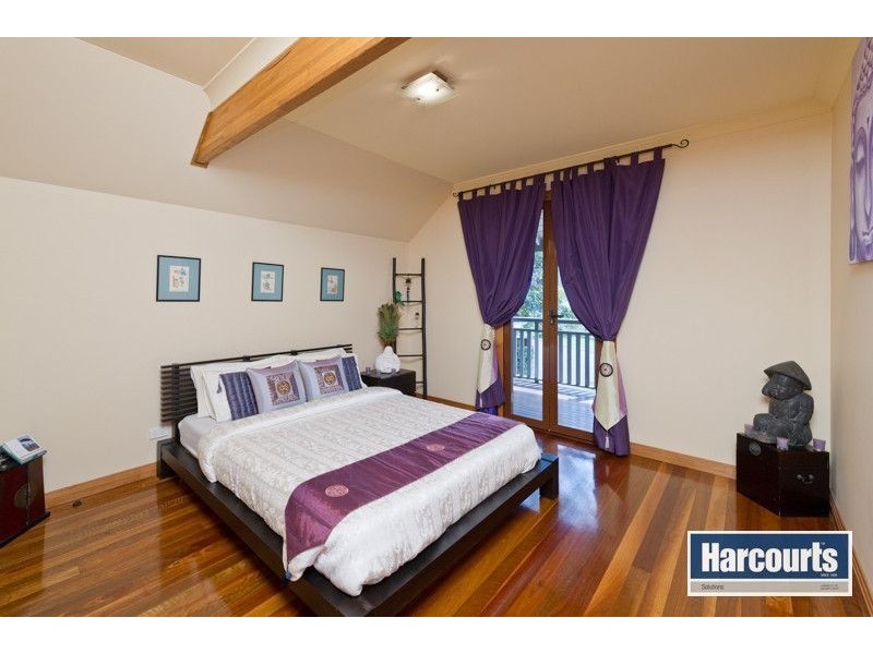 19 Raleigh Parade, Ashgrove QLD 4060