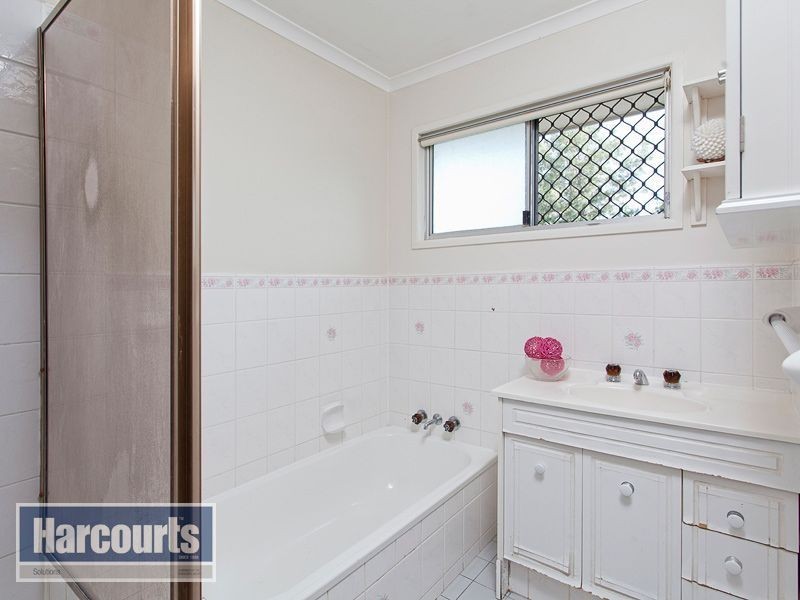 31 Balfour Street, Ferny Hills QLD 4055