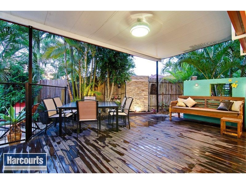 10 Amanda Place, Bridgeman Downs QLD 4035