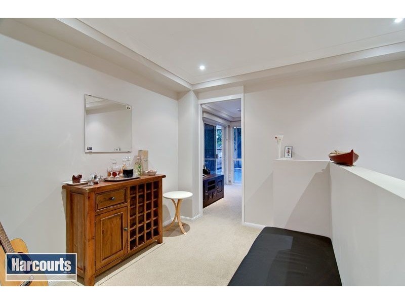 10 Amanda Place, Bridgeman Downs QLD 4035