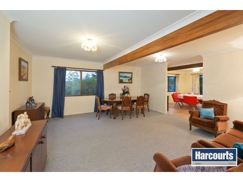 12 Gregory Place, Albany Creek QLD 4035