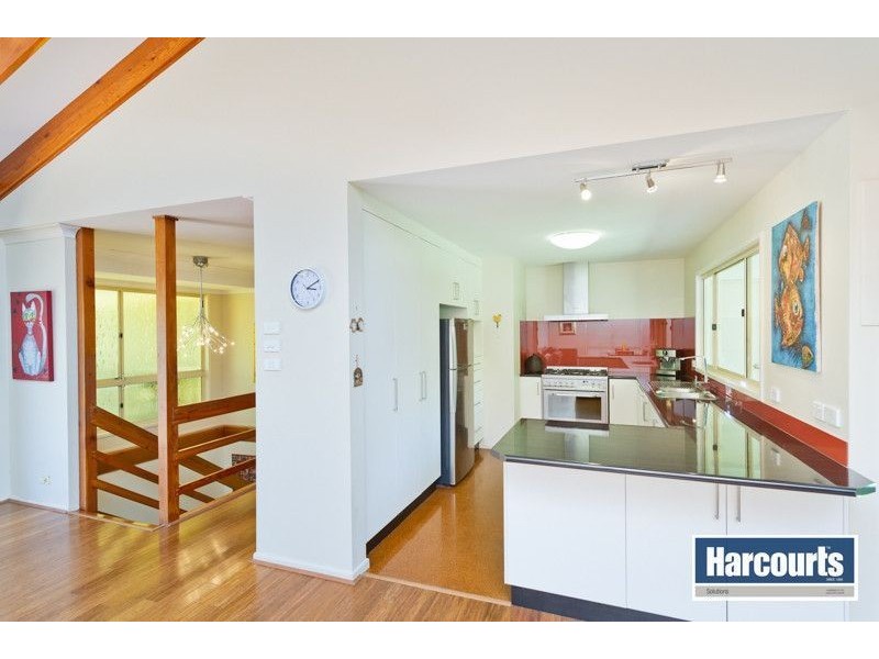 9 Tamboura Court, The Gap QLD 4061