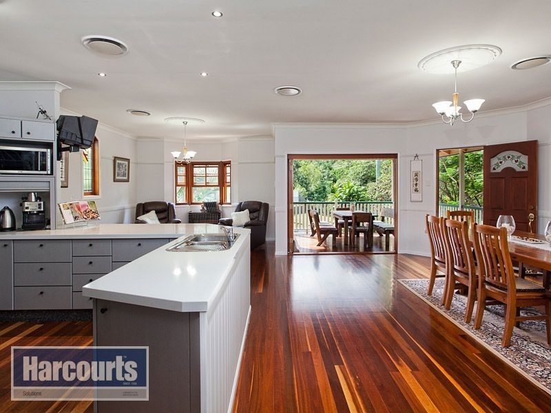 11 Steege Street, Ashgrove QLD 4060