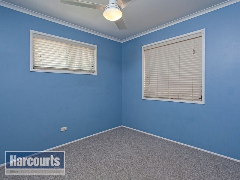 15 Wandearah Crescent, Ferny Hills QLD 4055