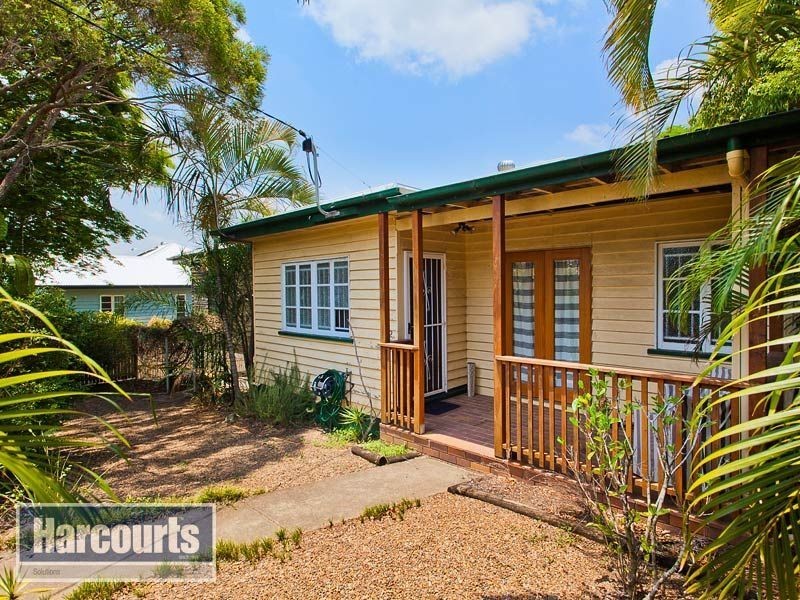 22 Stationview Street, Mitchelton QLD 4053