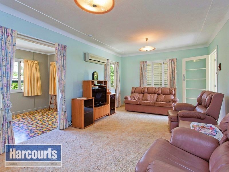 17 Chewton Street, Mitchelton QLD 4053