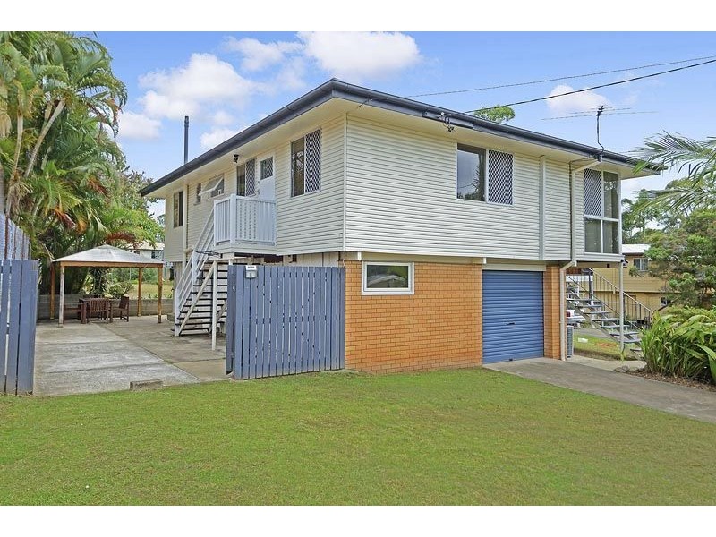 8 Joalah Crescent, Ferny Hills QLD 4055