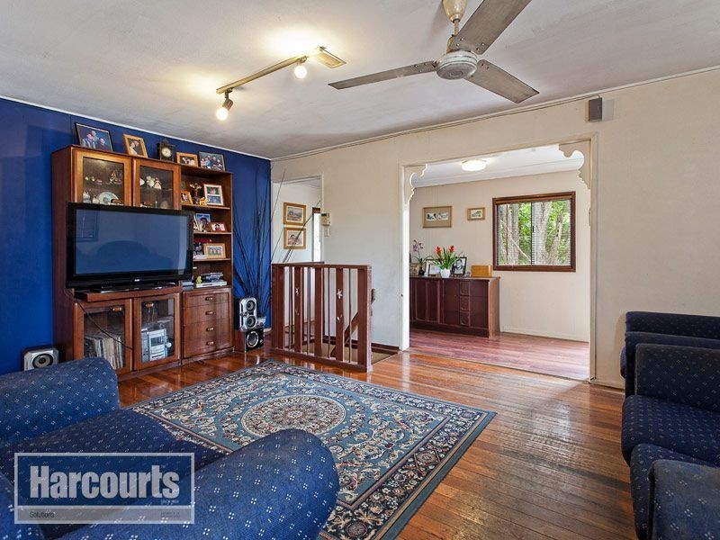 13 Cestrum Street, Arana Hills QLD 4054