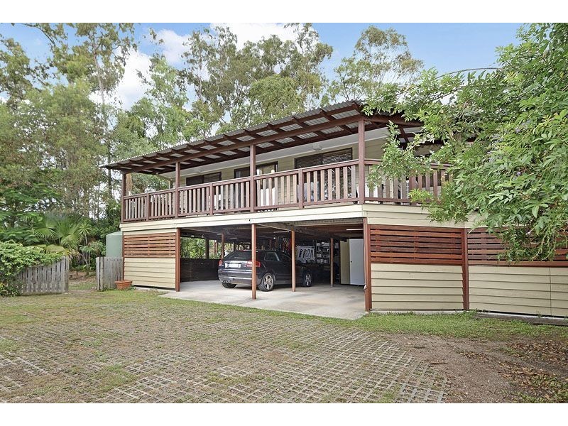 79 Leonarda Drive, Arana Hills QLD 4054