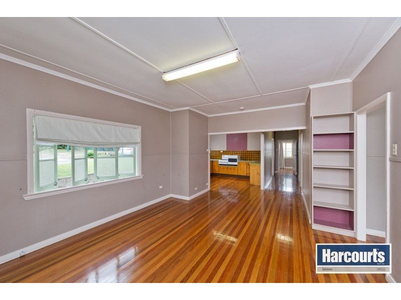 105 Heliopolis Parade, Mitchelton QLD 4053