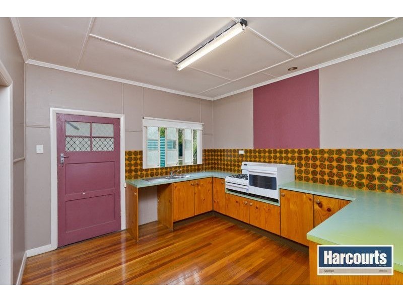 105 Heliopolis Parade, Mitchelton QLD 4053