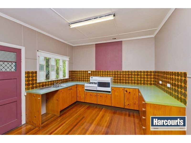 105 Heliopolis Parade, Mitchelton QLD 4053