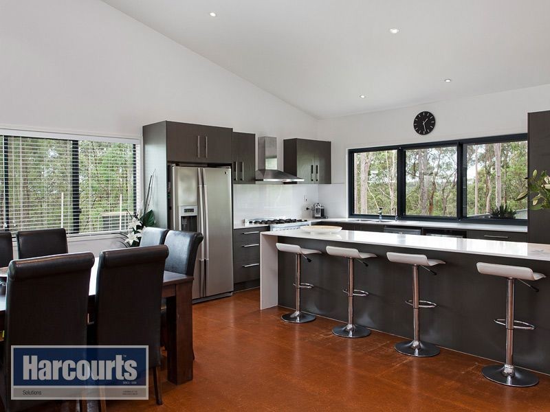 17 Retreat Court, Bunya QLD 4055