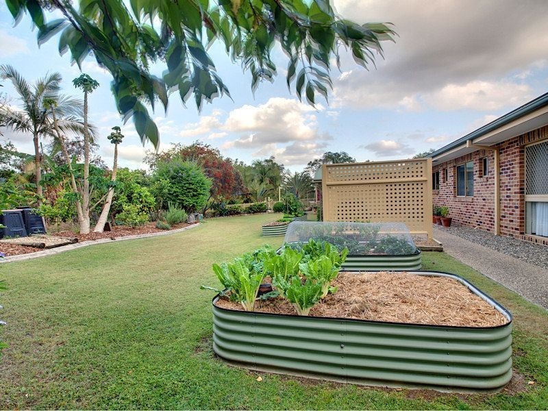 11 Eastwood Place, Samford Valley QLD 4520
