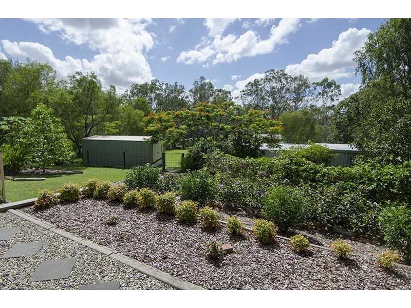 11 Eastwood Place, Samford Valley QLD 4520