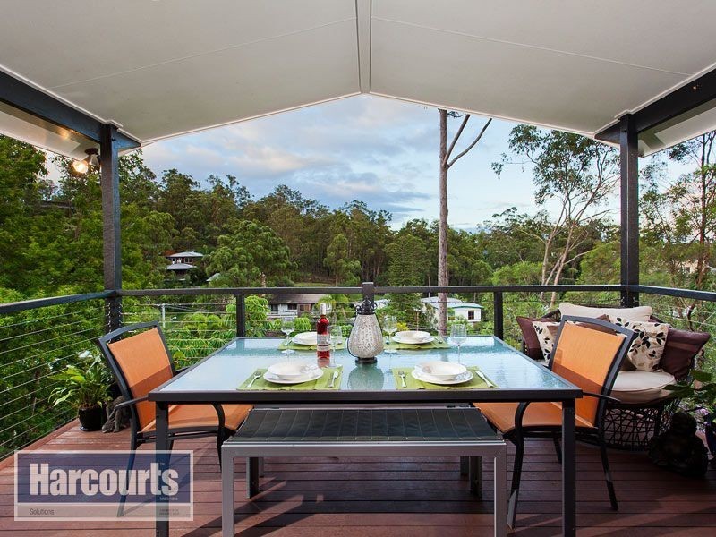 3 Dorset Court, Ferny Hills QLD 4055