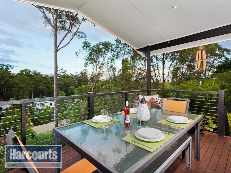 3 Dorset Court, Ferny Hills QLD 4055