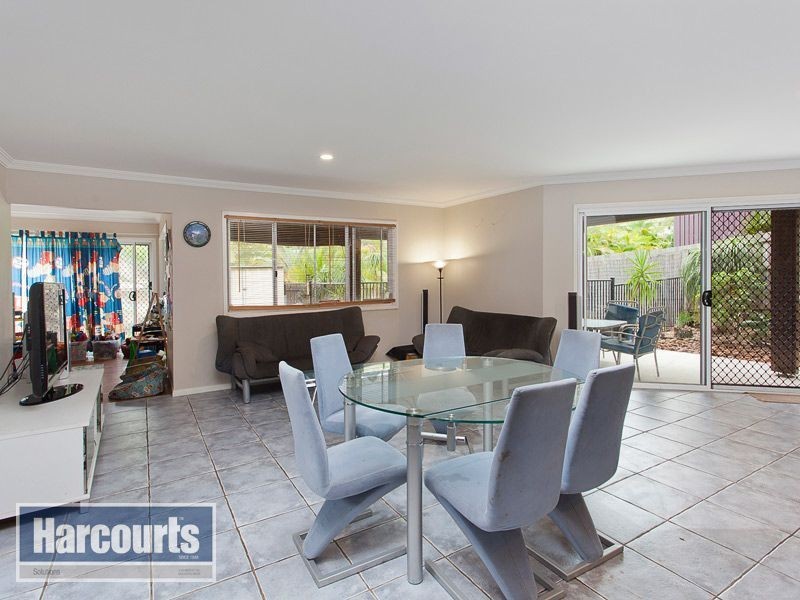 6 Christina Close, Ferny Grove QLD 4055