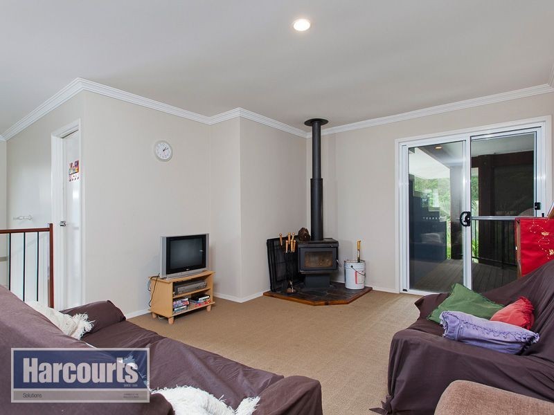 6 Christina Close, Ferny Grove QLD 4055