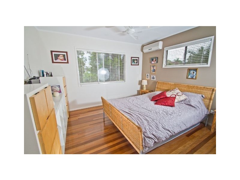 30 Pylara Crescent, Ferny Hills QLD 4055