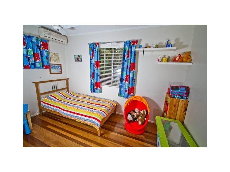 30 Pylara Crescent, Ferny Hills QLD 4055