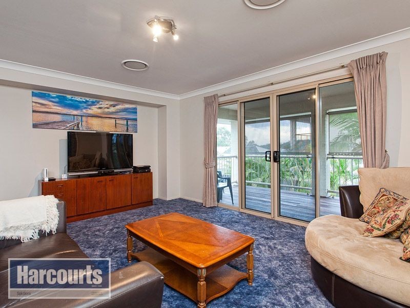 3 Parkwater Close, Upper Kedron QLD 4055