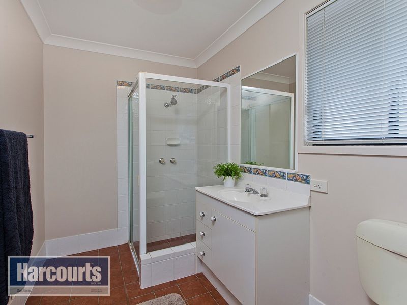 19 Dundee Place, Upper Kedron QLD 4055