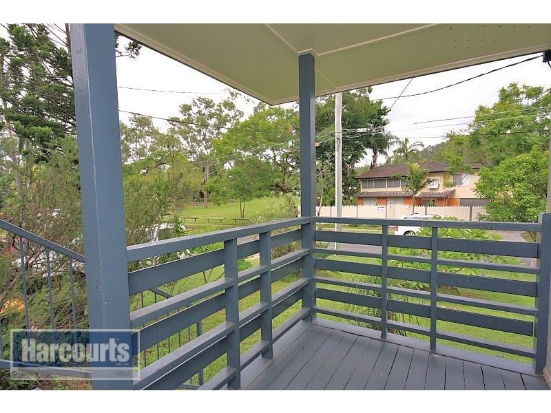 41 Silvertop Street, Keperra QLD 4054