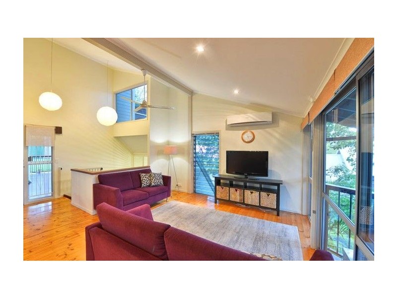 109 Plucks Road, Arana Hills QLD 4054