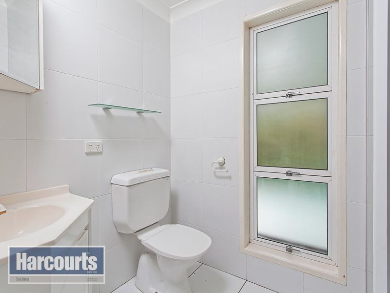 4 Anaheim Court, Ferny Hills QLD 4055