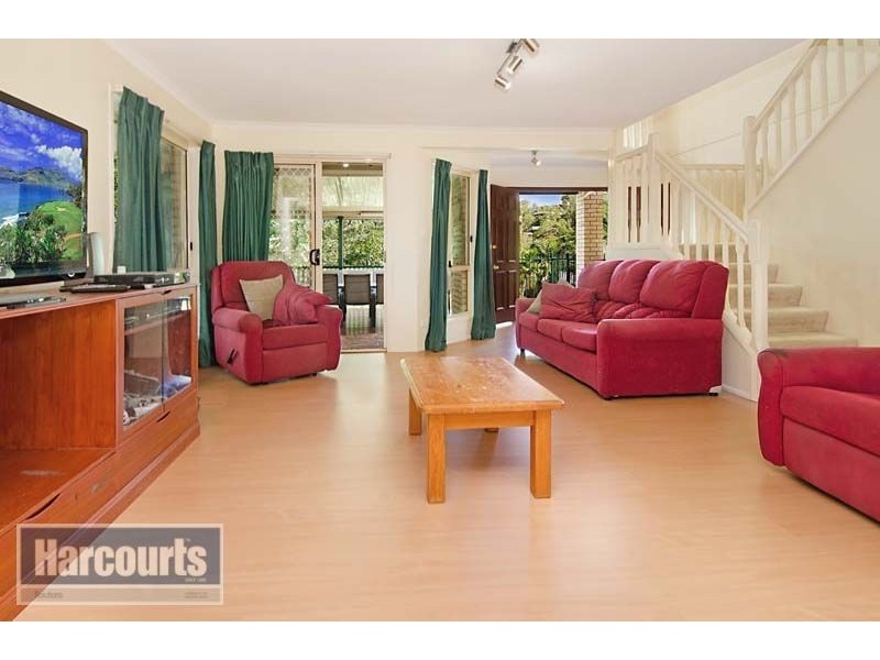 16 Lynwood Court, Ferny Hills QLD 4055