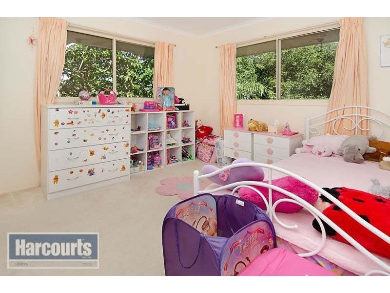 16 Lynwood Court, Ferny Hills QLD 4055