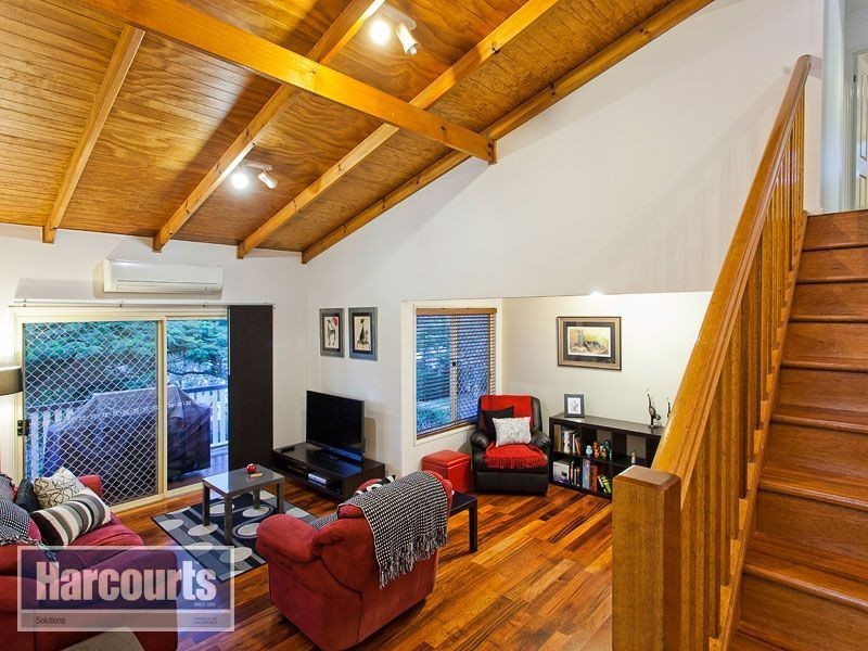 4 Fleetwood Court, Ferny Hills QLD 4055