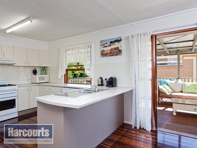 4 Tonlegee Street, Ferny Grove QLD 4055