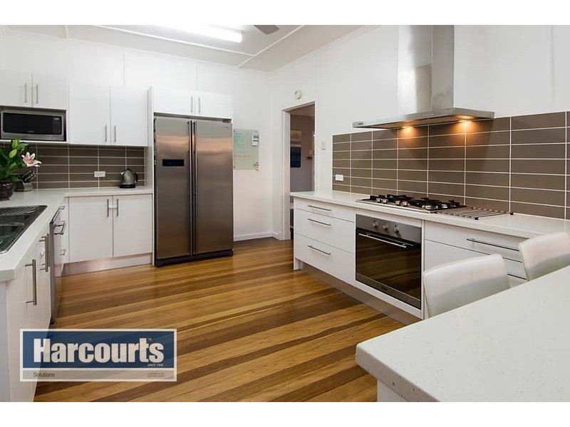 84 McConaghy Street, Mitchelton QLD 4053