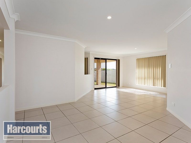 5 Isabella Street, Collingwood Park QLD 4301