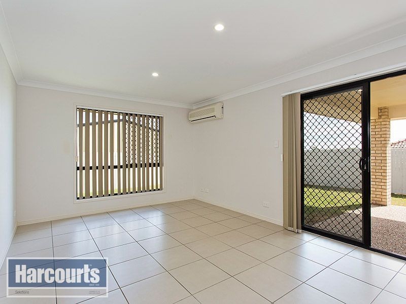 5 Isabella Street, Collingwood Park QLD 4301
