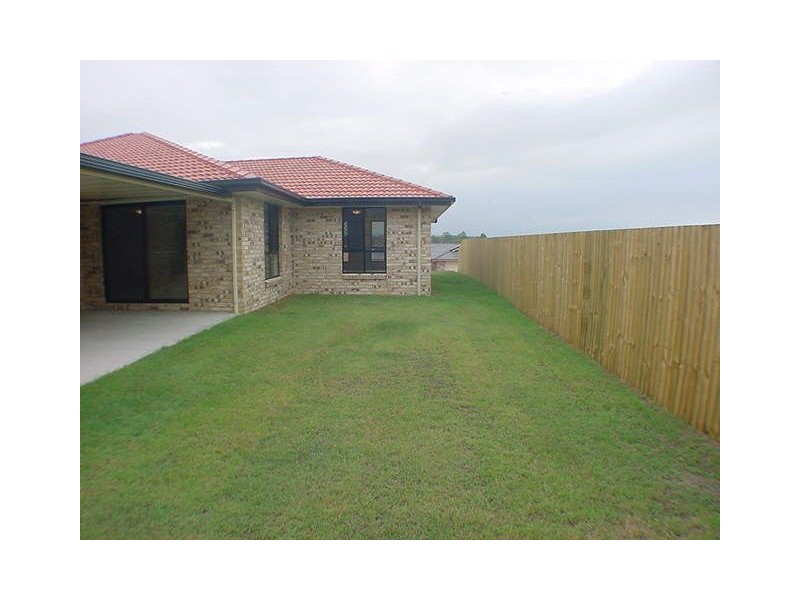 5 Edmund Court, Warner QLD 4500