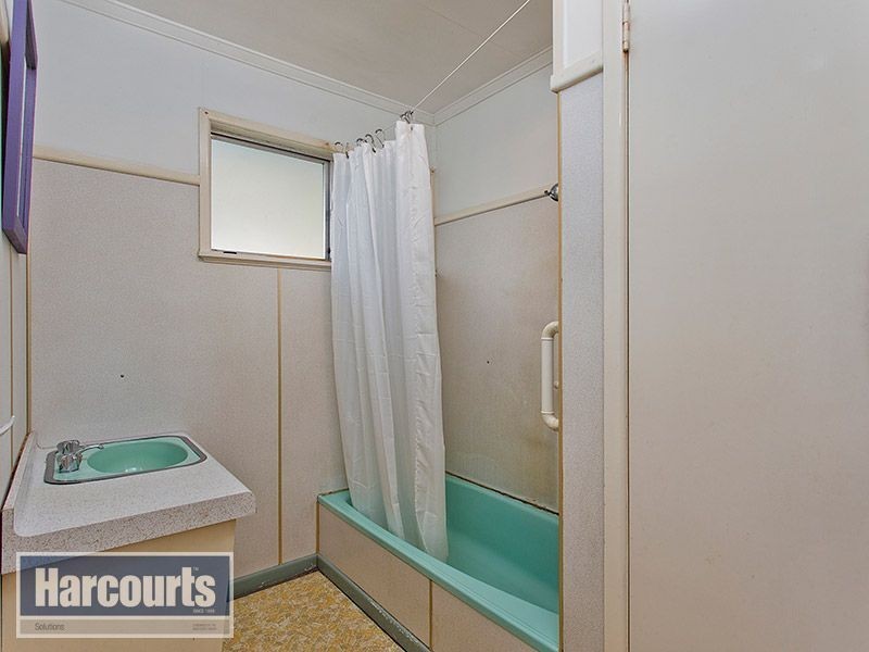 7 Kolora Crescent, Ferny Hills QLD 4055